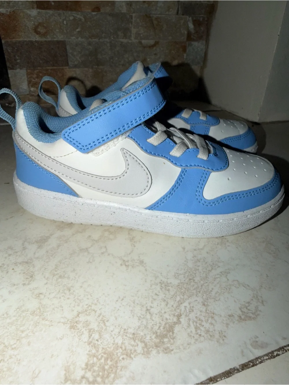 Nike toddler sneakers